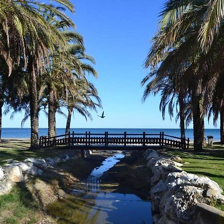 Elizabeth Beach Apartment With Seaviews! توريمولينوس المظهر الخارجي الصورة