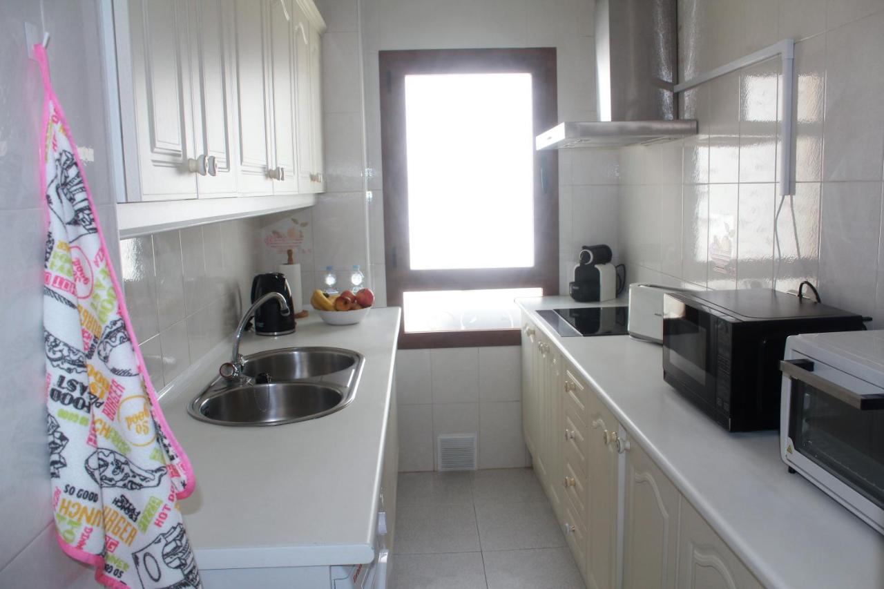 Elizabeth Beach Apartment With Seaviews! توريمولينوس المظهر الخارجي الصورة