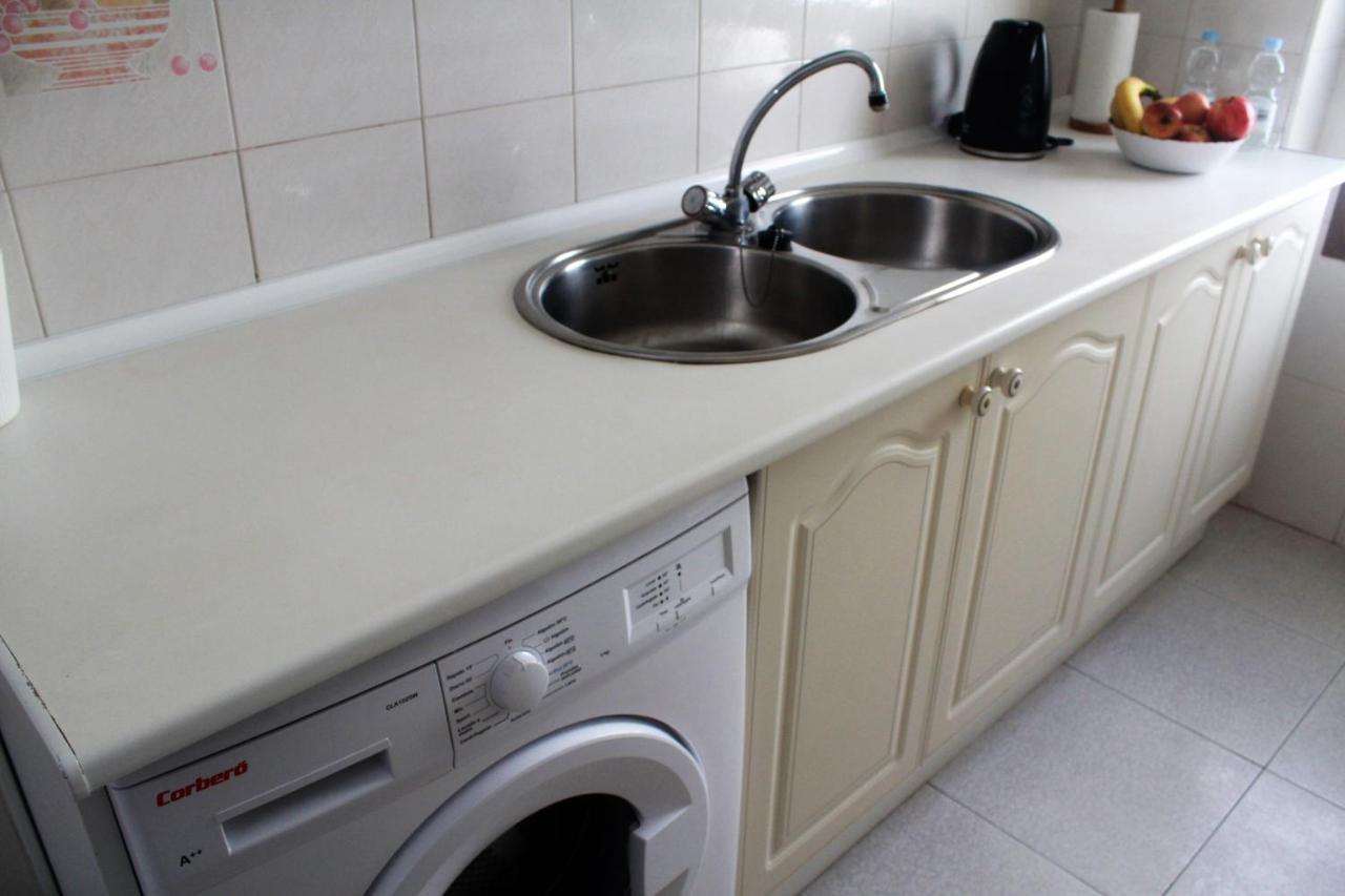 Elizabeth Beach Apartment With Seaviews! توريمولينوس المظهر الخارجي الصورة