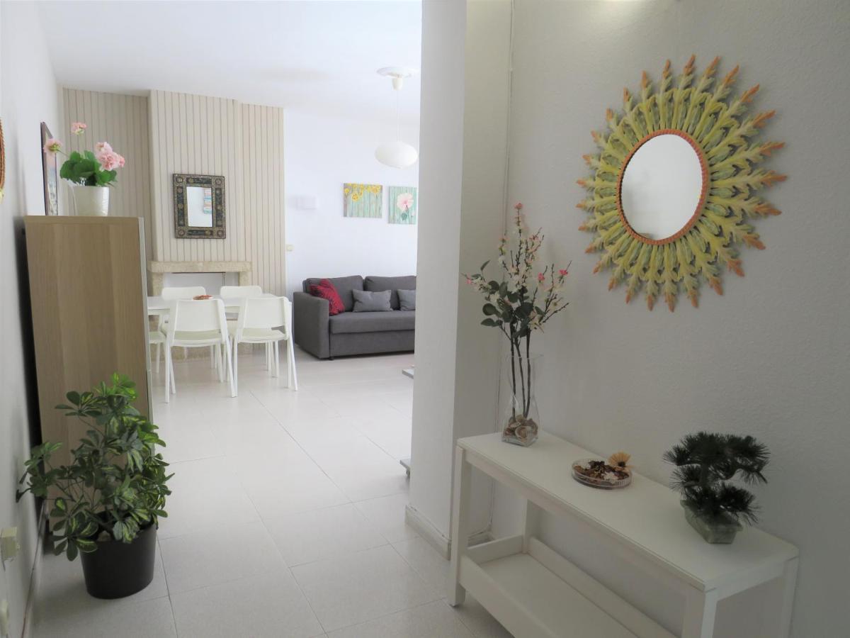 Elizabeth Beach Apartment With Seaviews! توريمولينوس المظهر الخارجي الصورة