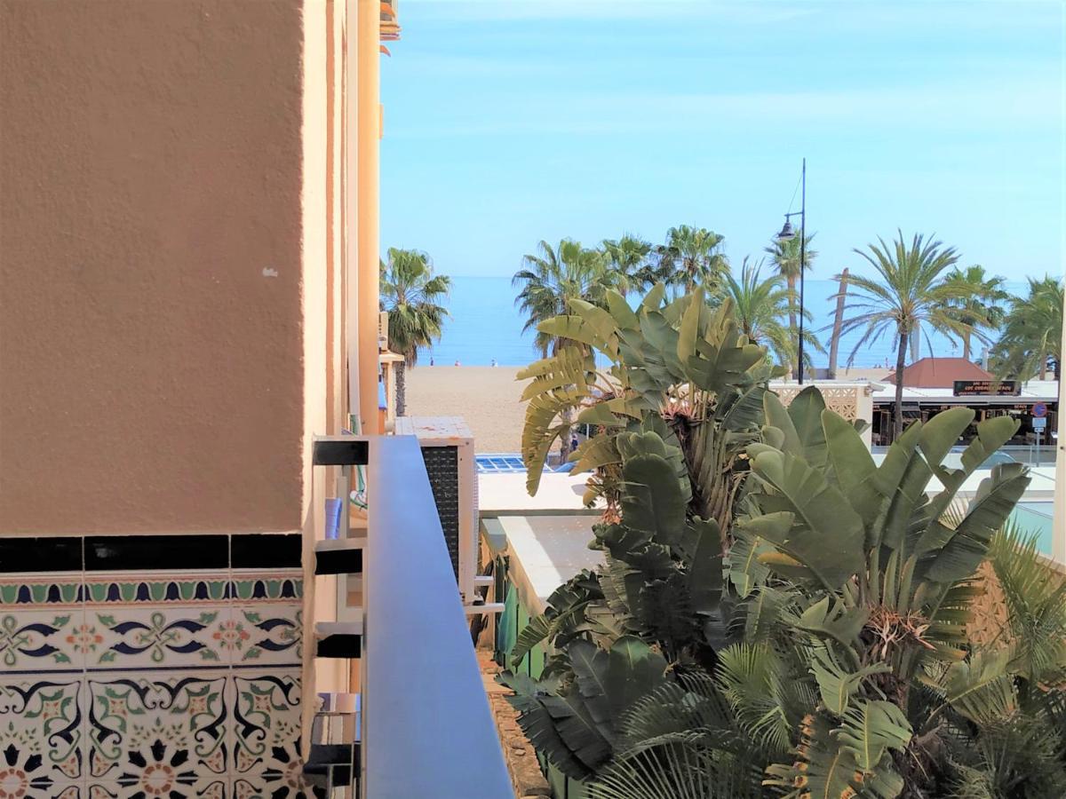 Elizabeth Beach Apartment With Seaviews! توريمولينوس المظهر الخارجي الصورة
